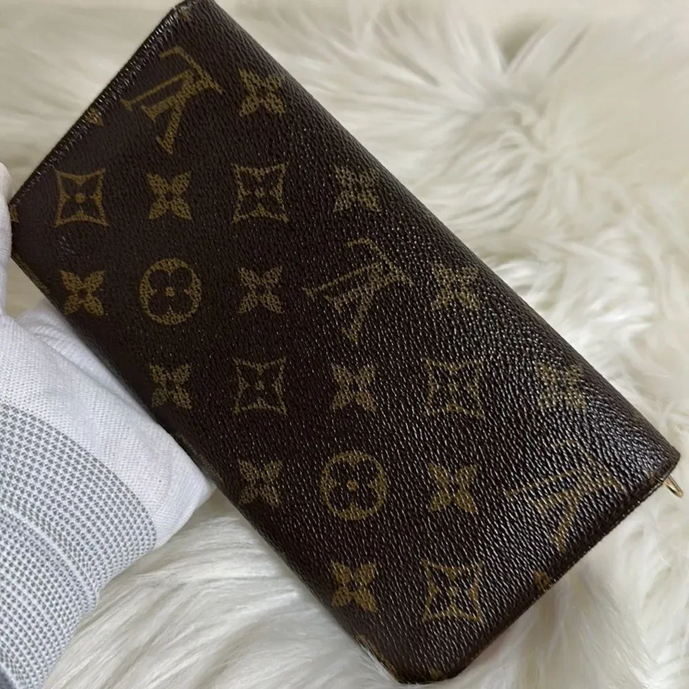 💯Authentic Louis Vuitton Monogram Long Wallet 🍀